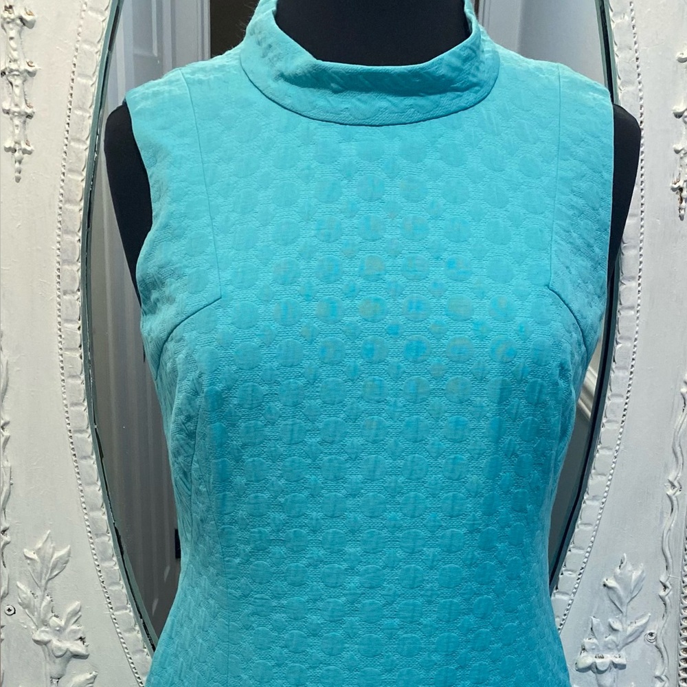 Elegant Turquoise Sleeveless Dress